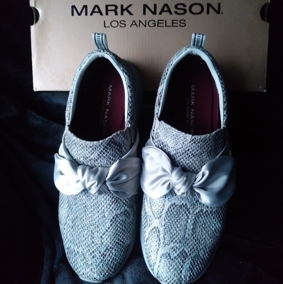 Mark Nason Sneaker - Picture 2 of 8